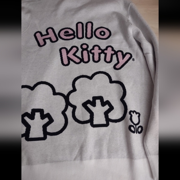 Hello Kitty Sweater Sanrio Crewneck Long Y2K Kawaii Art Limited Edition - Picture 4 of 8